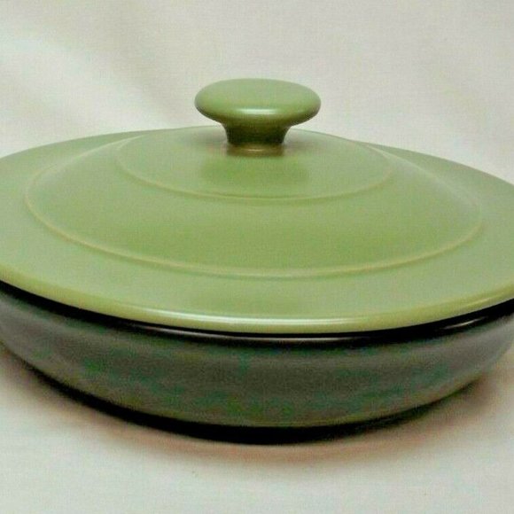 Longaberger Pottery Woven Traditions Flameware 8" Ebony Skillet with Sage Lid - Picture 15 of 15